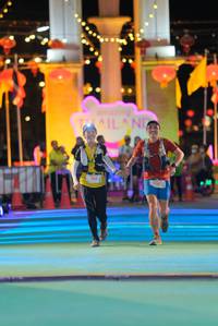 BIB: 102
                            <button type="button" onclick="openModal(21773738)" class="btn btn-primary btn-sm float-right btn-popup" data-toggle="modal" data-target=".modal-high-quality">
                        <i class="fas fa-shopping-cart"></i> Add to Cart
                    </button>
                                            <button type="button" onclick="isThisMe(21773738, true)" class="btn btn-success btn-sm float-right btn-popup btn-isme hidden" data-toggle="tooltip" data-placement="bottom" title="นี่คือรูปของคุณใช่ไหม คลิกที่นี่เพื่อเอาเข้าอัลบั้ม">
                        <i class="fas fa-plus"></i> Add to album
                    </button>
                    <button type="button" onclick="isThisMe(21773738, false)" class="btn btn-warning btn-sm float-right btn-popup btn-isnotme hidden">
                        <i class="fas fa-ban"></i> Remove from album
                    </button>